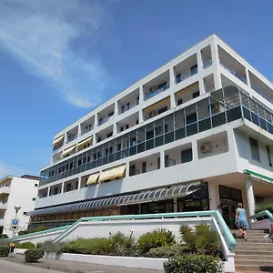 hotellátogatás