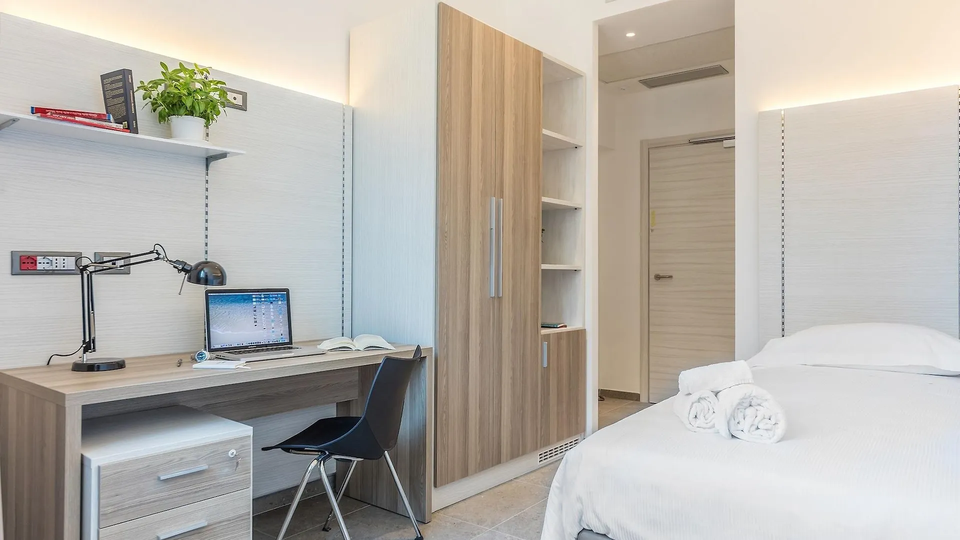 Camplus Palermo Normanni - Casa Per Ferie Отель