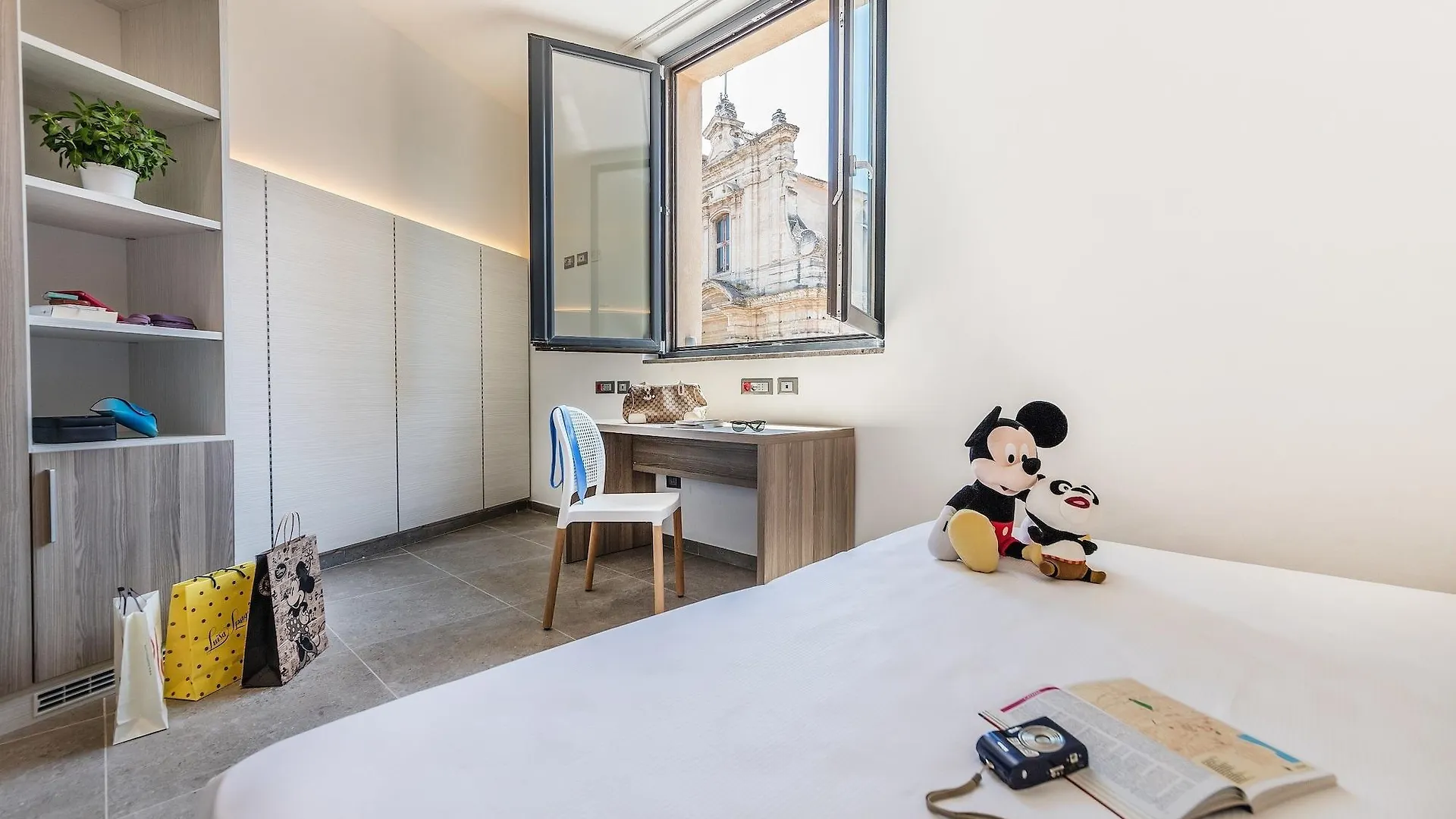 Camplus Palermo Normanni - Casa Per Ferie 3*,  Italia
