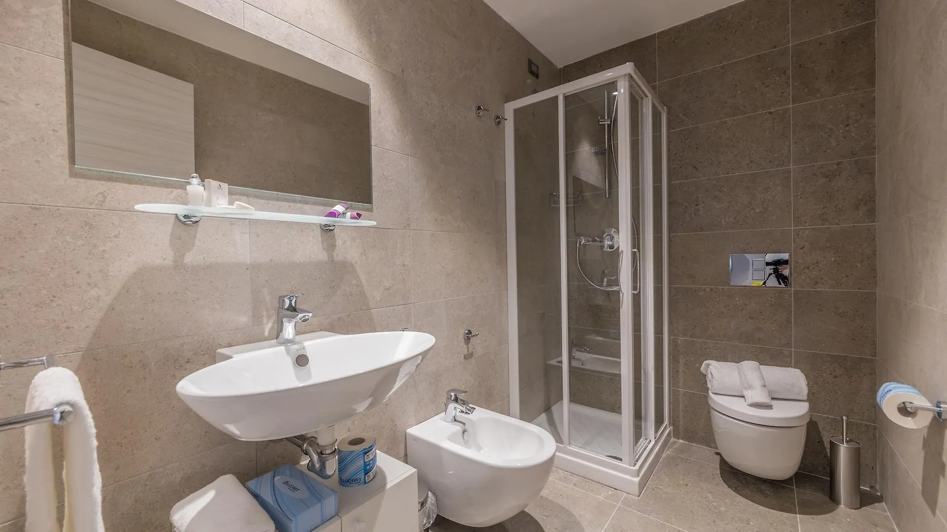 Camplus Palermo Normanni - Casa Per Ferie Hotel