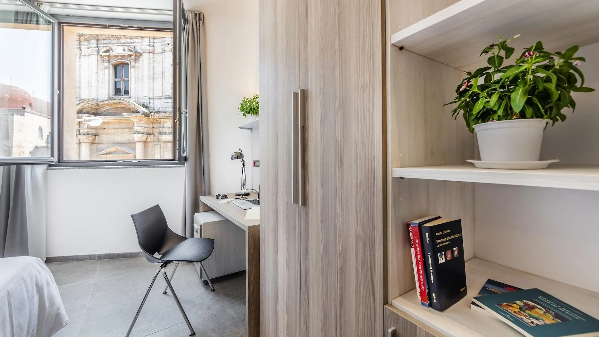 Camplus Palermo Normanni - Casa Per Ferie Hotel
