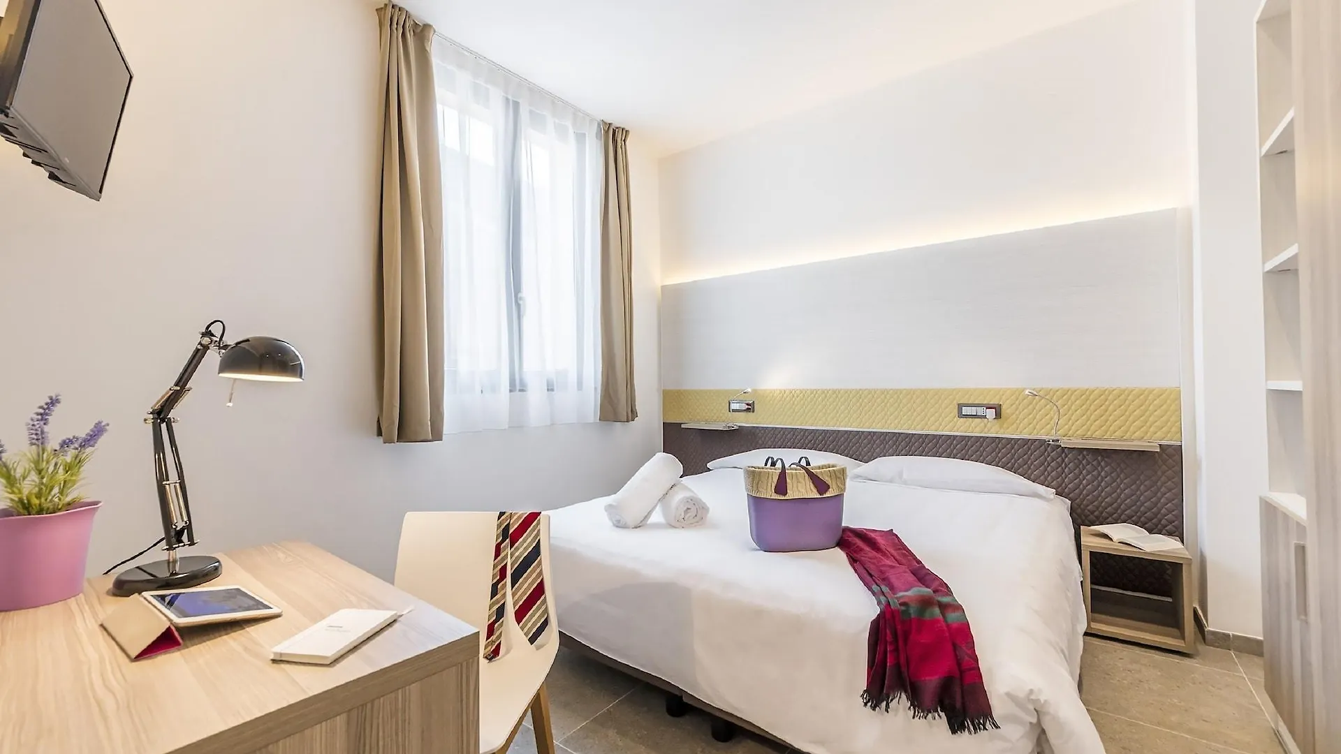 Camplus Palermo Normanni - Casa Per Ferie Италия