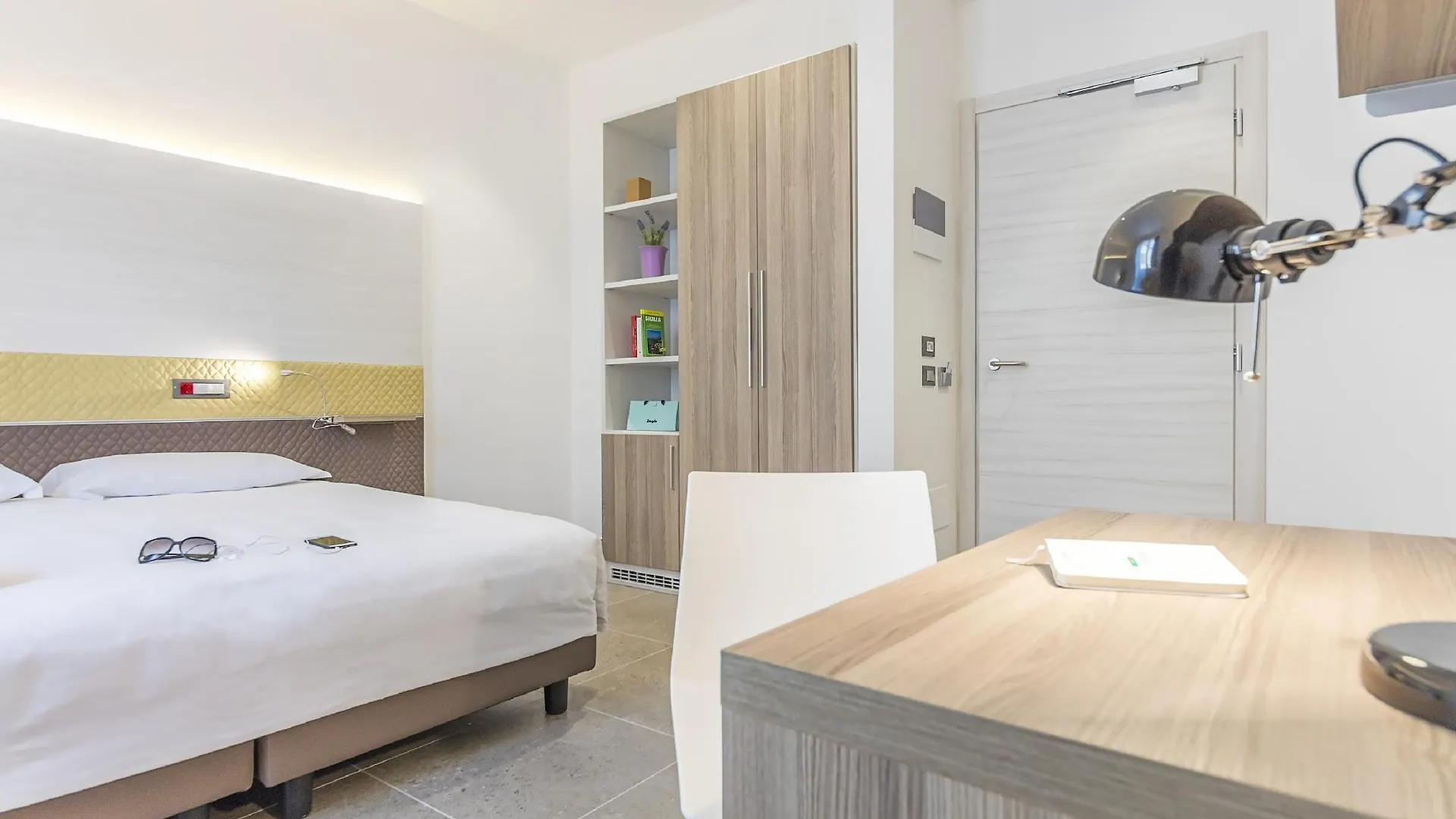 Отель Camplus Palermo Normanni - Casa Per Ferie