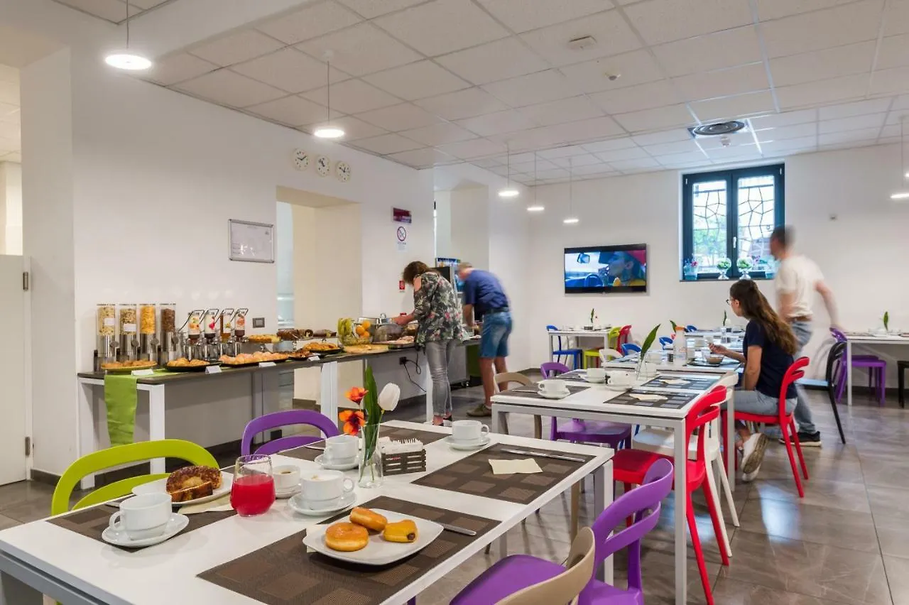 Hotel Camplus Palermo Normanni - Casa Per Ferie
